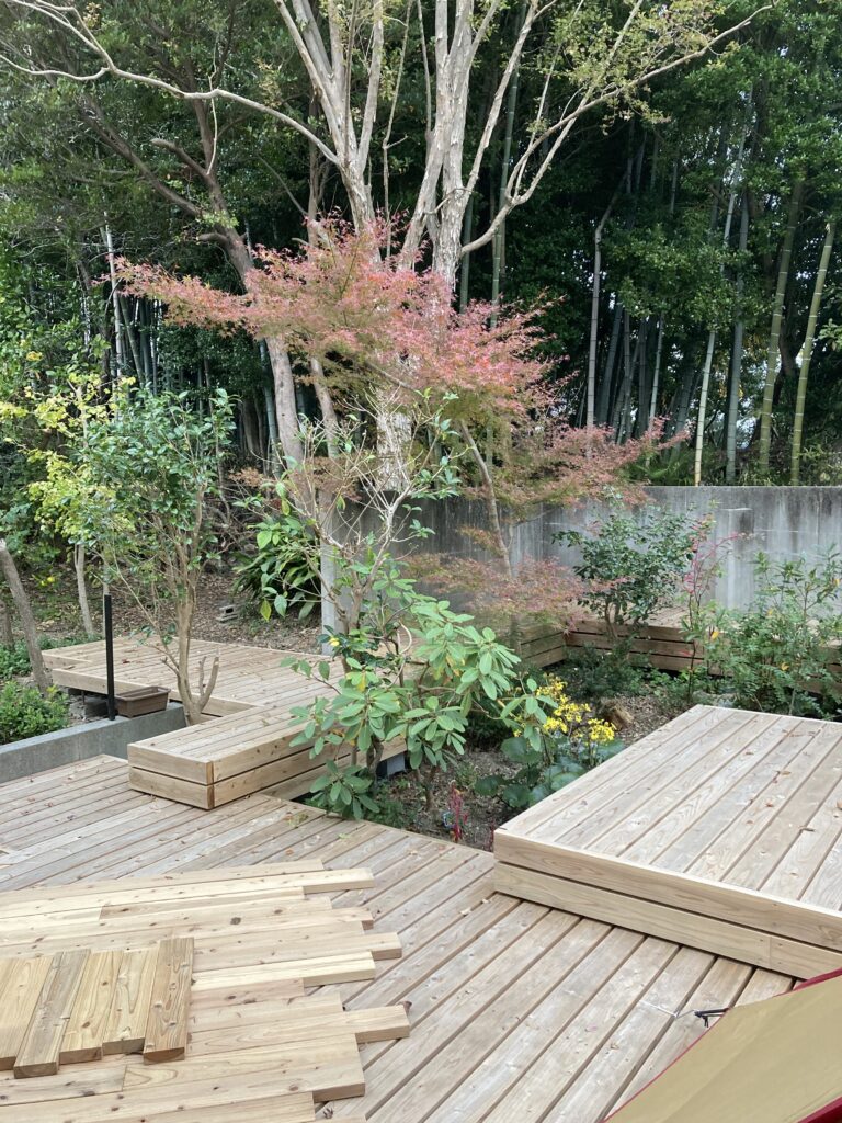 屋久島地杉　ウッドデッキ