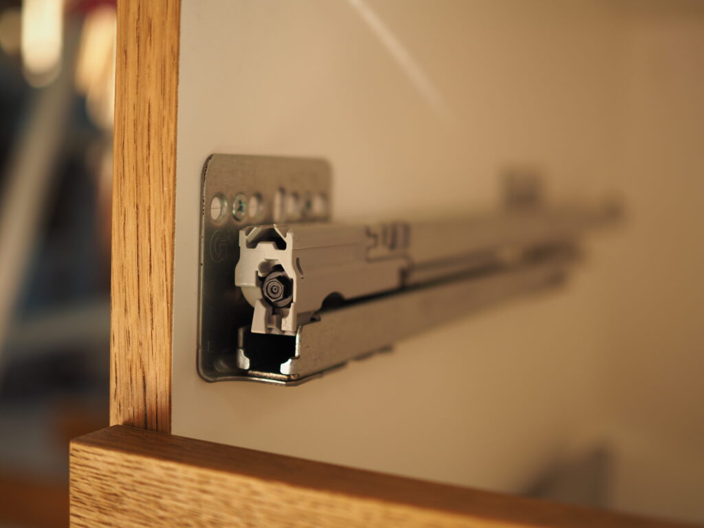 オーダー家具引出収納レール